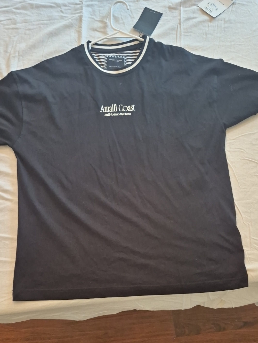 Nwt Amalfi Coast Men's Black Logo T-Shirt